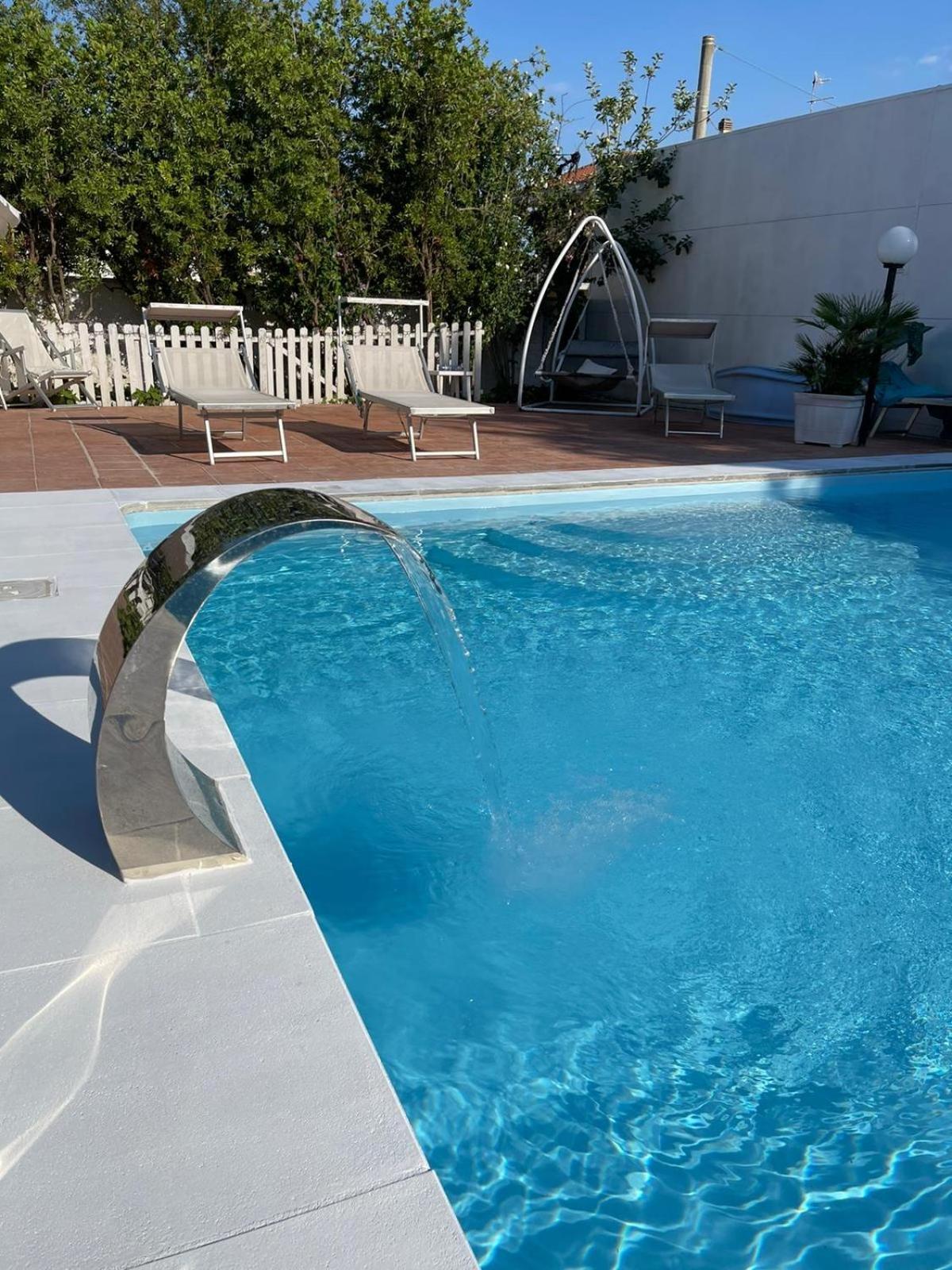 Villa Tropical Francavilla Al Mare Extérieur photo