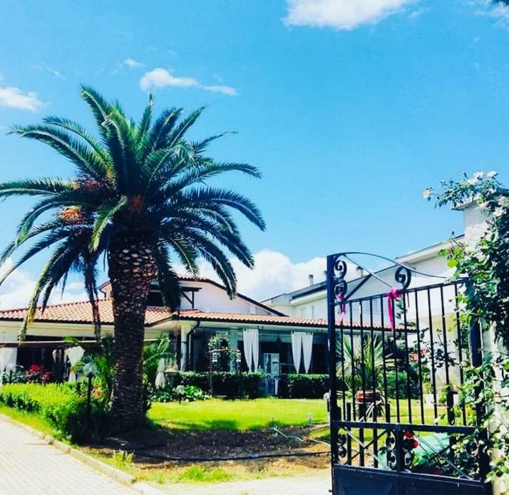 Villa Tropical Francavilla Al Mare Extérieur photo